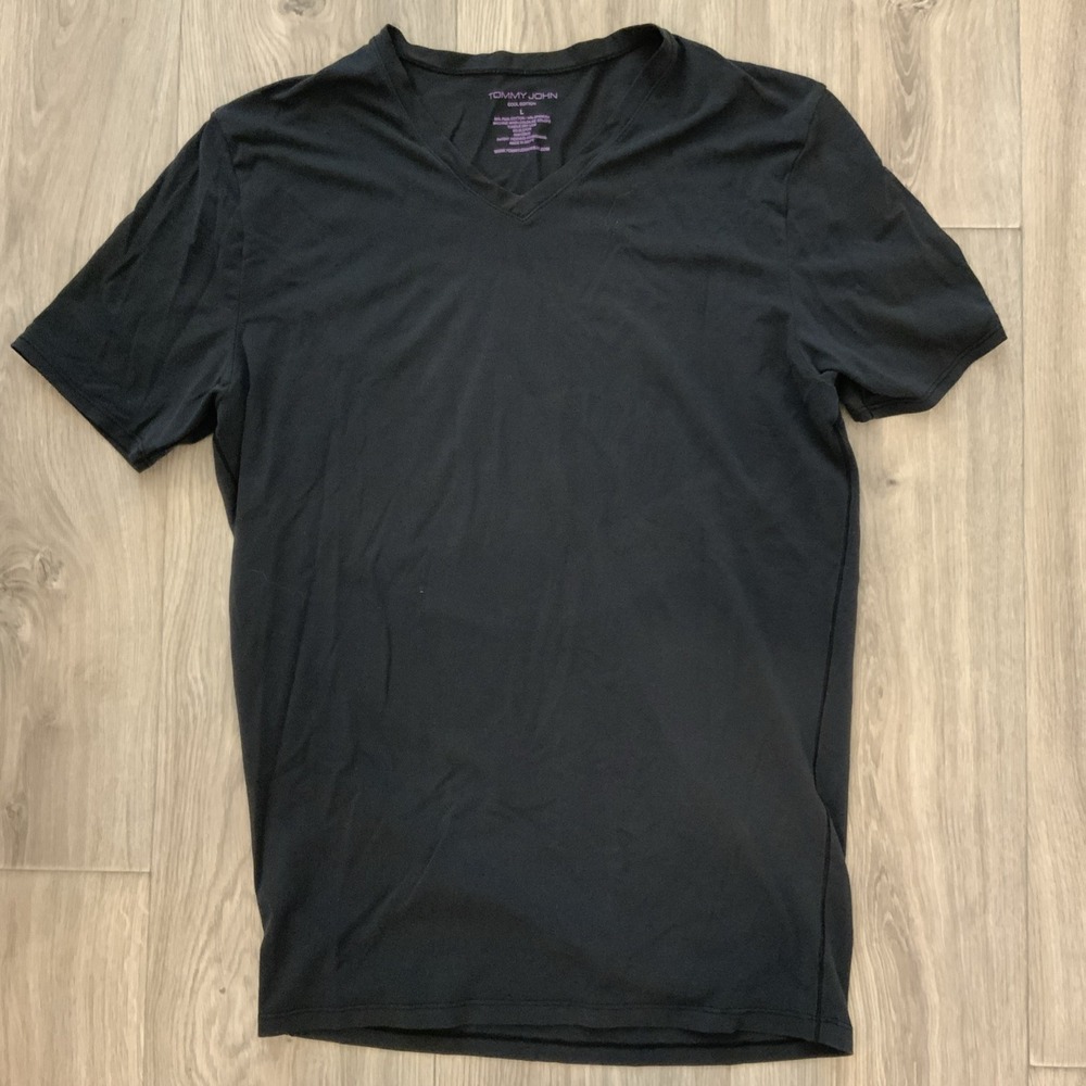 Tommy John Unisex T Shirt  Large Pima Cotton Spandex V Neck Memory Coller
